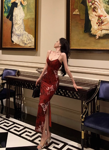 Classy Mermaid Spaghetti Straps Burgundy 18th Birthday Dress Party Gown 18th Birthday Outfits Birthday Dress Ideas For Women DP575