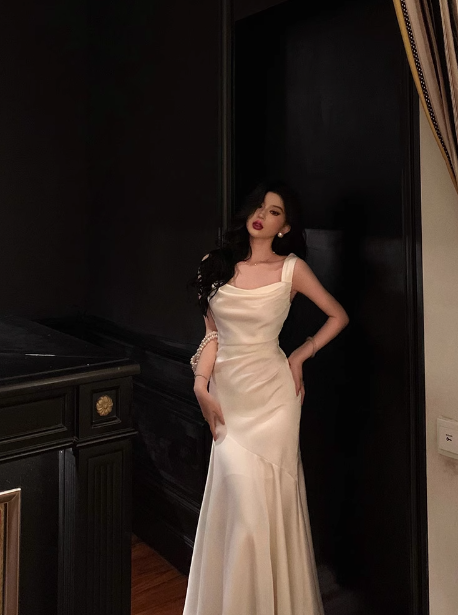 Classy Mermaid Square Neckline White 18th Birthday Dress Party Gown 18th Birthday Outfits Birthday Dress Ideas For Women DP582