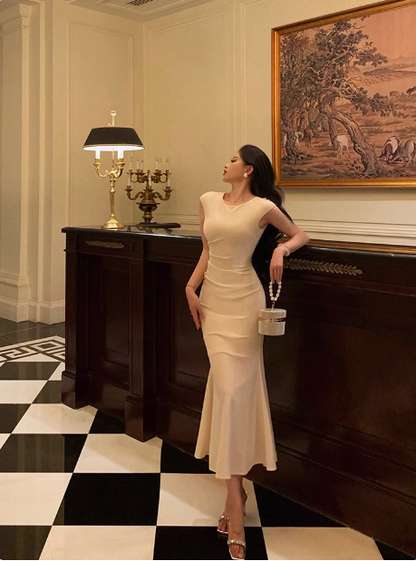 Elegant Mermaid Scoop Ivory 18th Birthday Dress Party Gown Birthday Outfits Birthday Dress Ideas For Women DP583