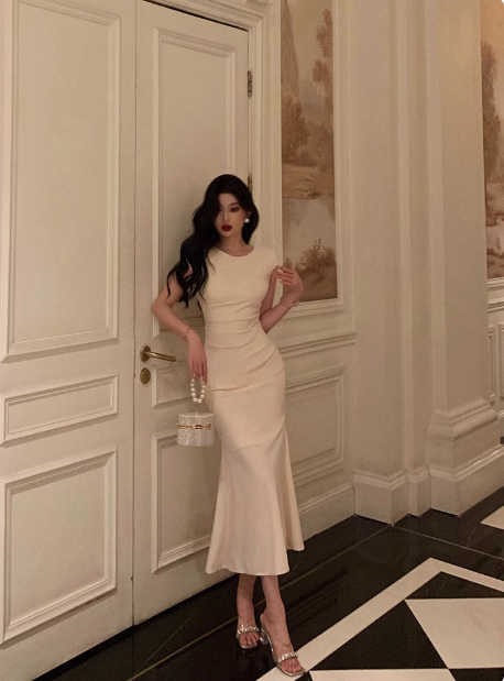 Elegant Mermaid Scoop Ivory 18th Birthday Dress Party Gown Birthday Outfits Birthday Dress Ideas For Women DP583