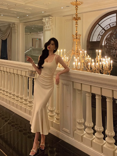 Elegant Mermaid Square Neckline Ivory 18th Birthday Dress Party Gown Birthday Outfits Birthday Dress Ideas For Women DP598