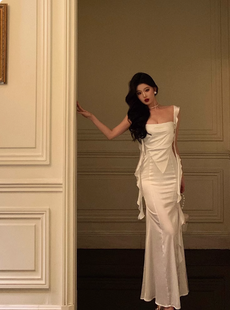 Classy Mermaid White Square Neck Long 18th Birthday Dress Party Gown 21st Birthday Outfits Birthday Dress Ideas For Women DP605