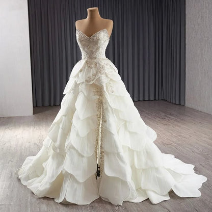 Luxury Ball Gown Wedding Dresses Sleeveless Strapless Sequin Wedding Dress With Train DP610
