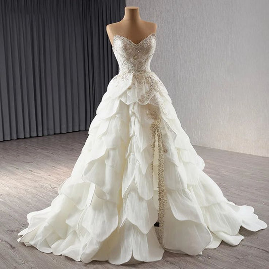 Luxury Ball Gown Wedding Dresses Sleeveless Strapless Sequin Wedding Dress With Train DP610