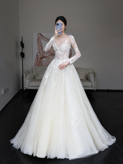 Unique Bridal Gown Ball Gown V Neckline Long Sleeves White Lace Wedding Dresses Bridal Gowns DP659