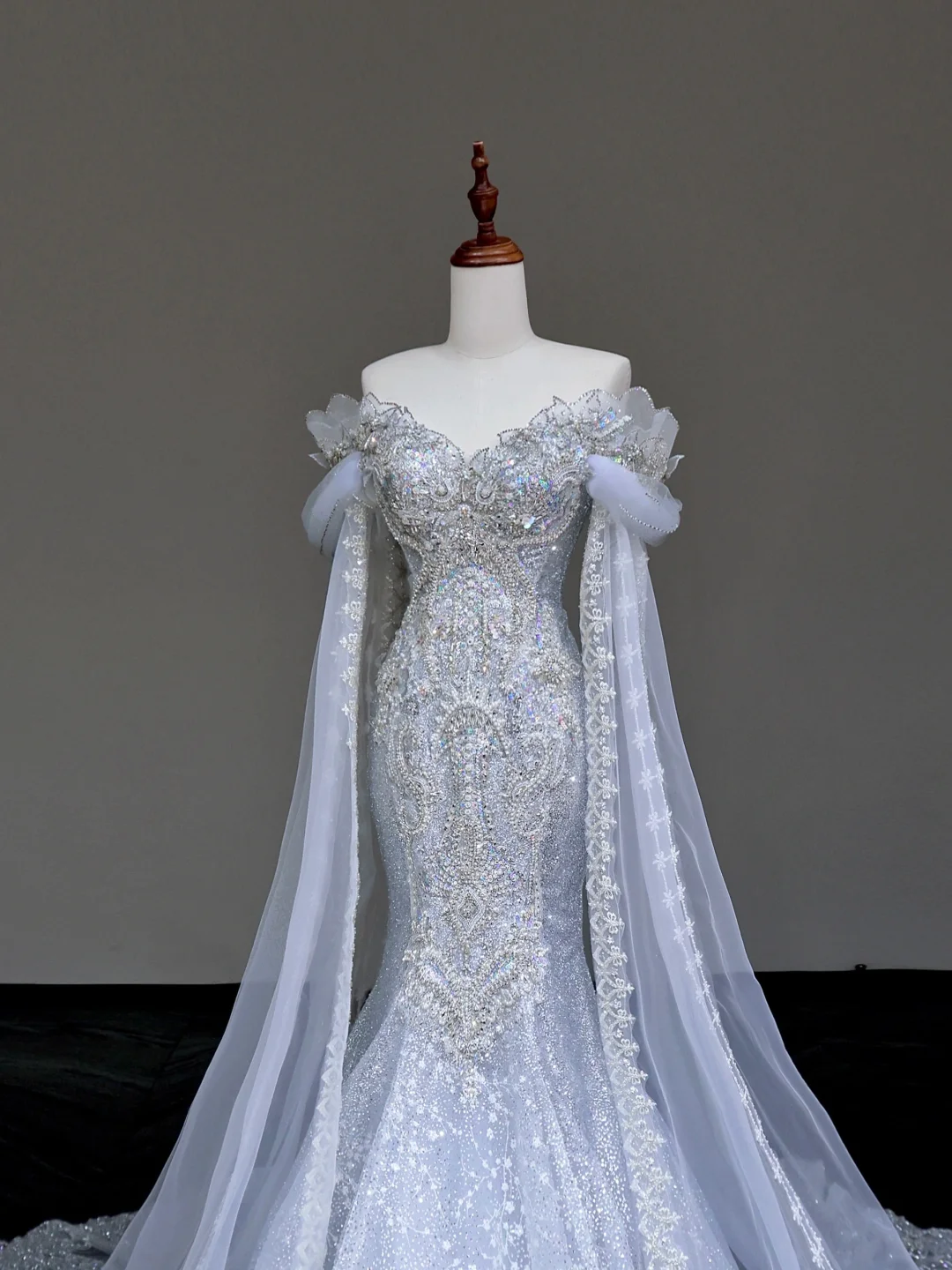 Classy Elegant Mermaid Off The Shoulder Sequin Blue Long Sleeves Wedding Dress Brides Dress DP672