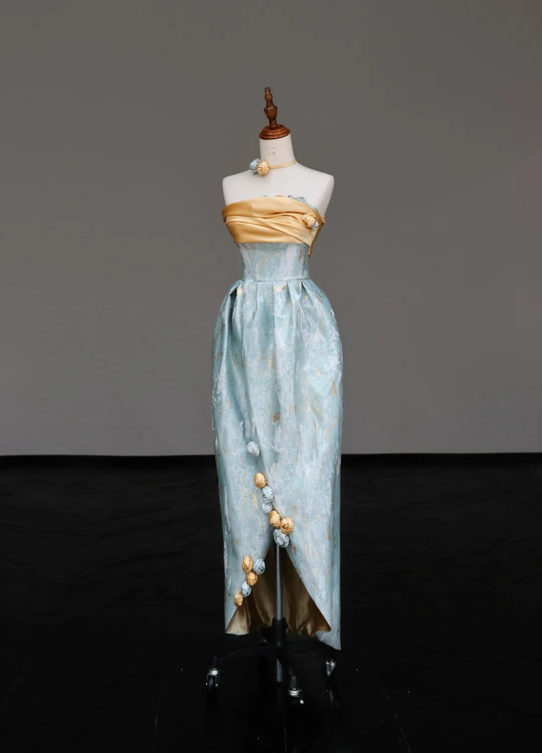 Gorgeous A Line Strapless Satin Blue Long Prom Dresses Graduation Dresses DP683