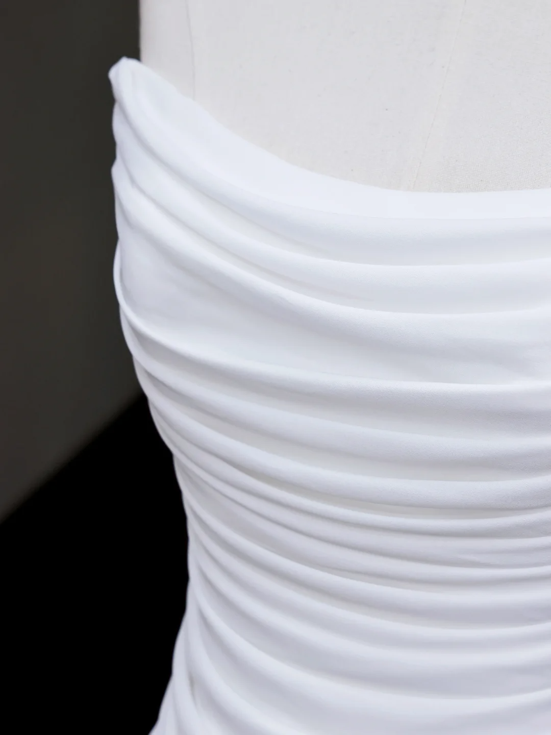 Unique Bridal Gown Mermaid Strapless White Chiffon Wedding Dresses Bridal Gowns DP703