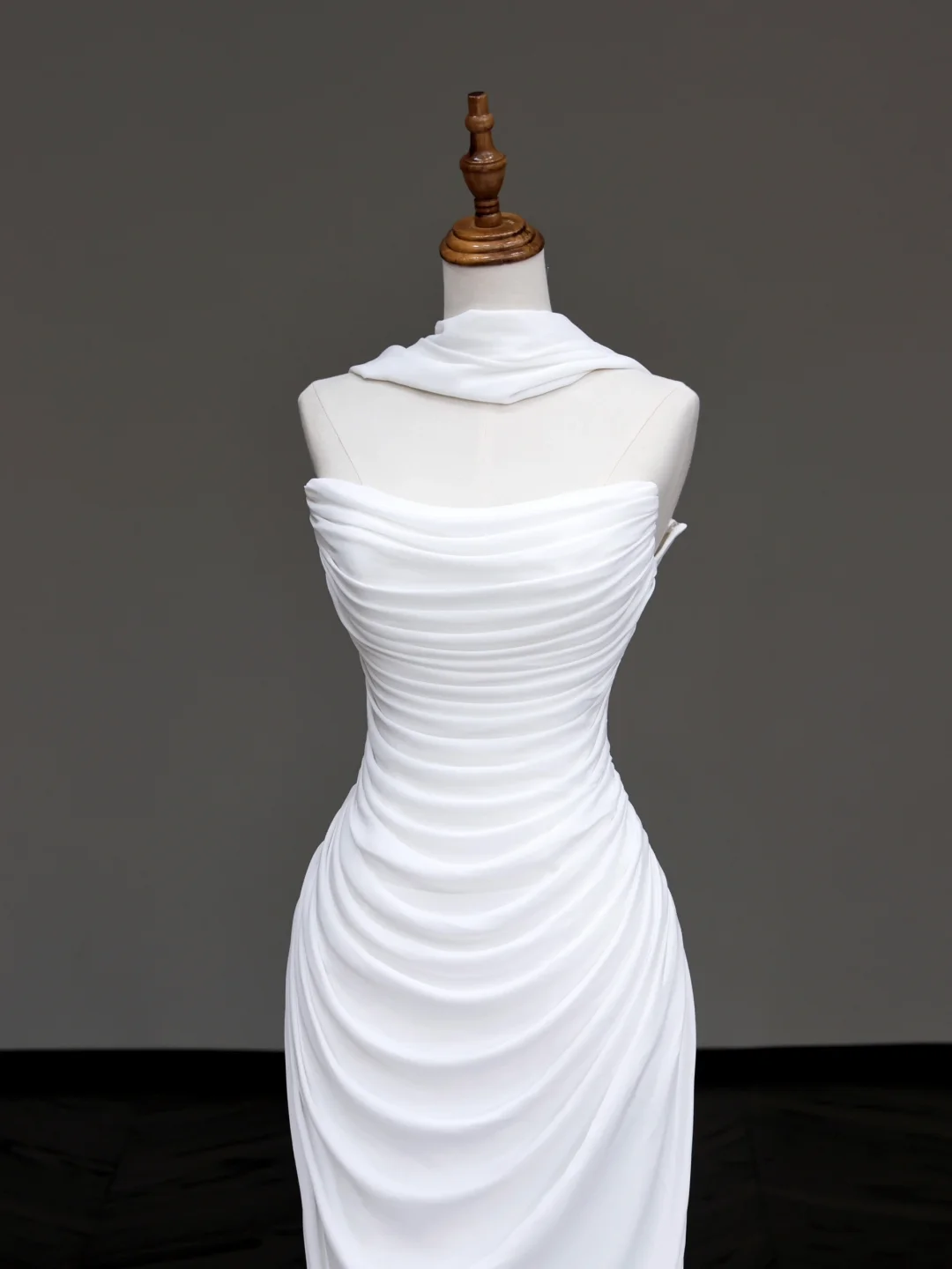 Unique Bridal Gown Mermaid Strapless White Chiffon Wedding Dresses Bridal Gowns DP703