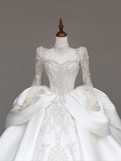 Unique Bridal Gown Ball Gown Sweetheart Long Sleeves White Sequin Wedding Dresses Bridal Gowns DP714