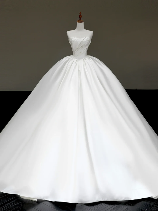 Timeless Bridal Gown Ball Gown Strapless White Satin Wedding Dresses Bridal Gowns DP790