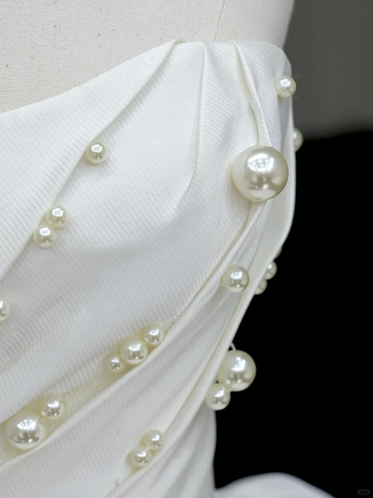 Timeless Bridal Gown Ball Gown Strapless White Satin Wedding Dresses Bridal Gowns DP790