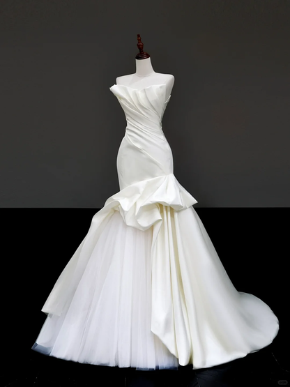 Simple Bridal Gown Mermaid Strapless Satin White Wedding Dresses Minimalist Bridal Gowns DP870