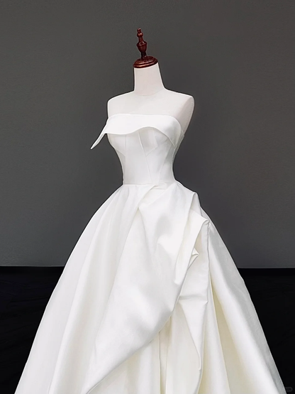 Timeless Bridal Gown Ball Gown Strapless White Satin Wedding Dresses Bridal Gowns DP874