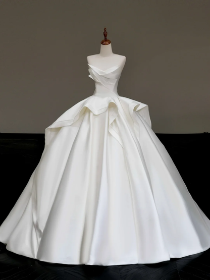 Timeless Bridal Gown Ball Gown Sweetheart White Satin Wedding Dresses Bridal Gowns DP838