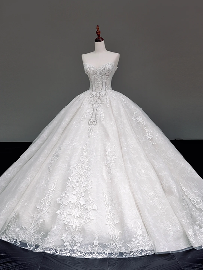 Unique Bridal Gown Ball Gown Sweetheart White Lace Wedding Dresses Bridal Gowns DP844