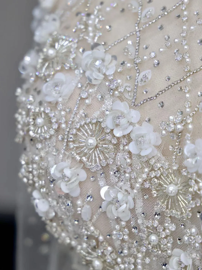 Princess Bridal Gown Ball Gown High Neckline White Sequin Beads Wedding Dresses Winter Bridal Gowns DP847