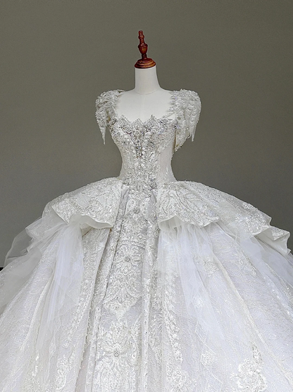 Princess Bridal Gown Ball Gown Square Neckline White Sequin Beads Wedding Dresses Winter Bridal Gowns DP877