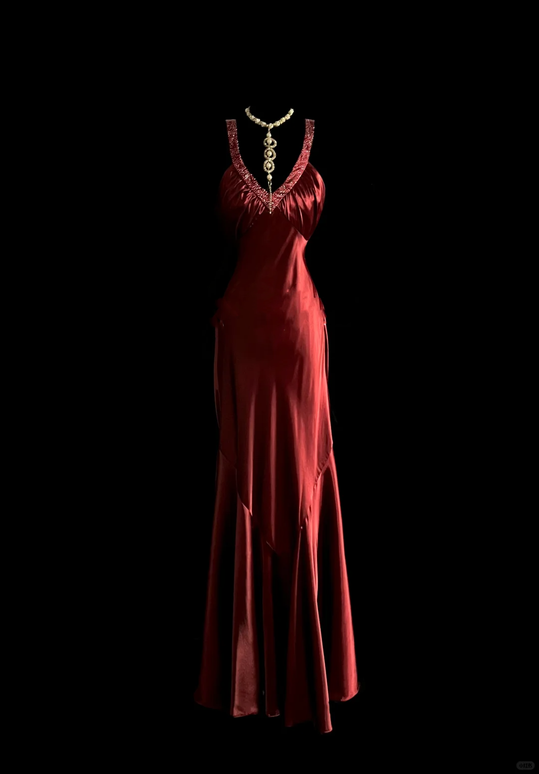 Elegant Glamour Mermaid Straps Burgundy Satin Backless Long Prom Dresses Party Dress Evening Dress DP917