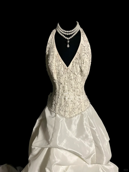 Pretty Wedding Dress Ball Gown Halter Ivory Satin Wedding Dresses Bridal Gowns DP920