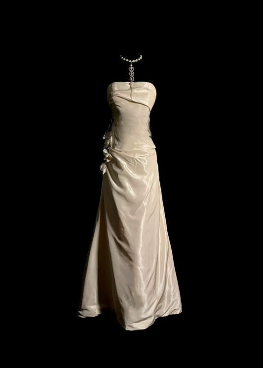 Pretty Wedding Dress Ball Gown Strapless Ivory Satin Vintage Wedding Dresses Bridal Gowns DP921