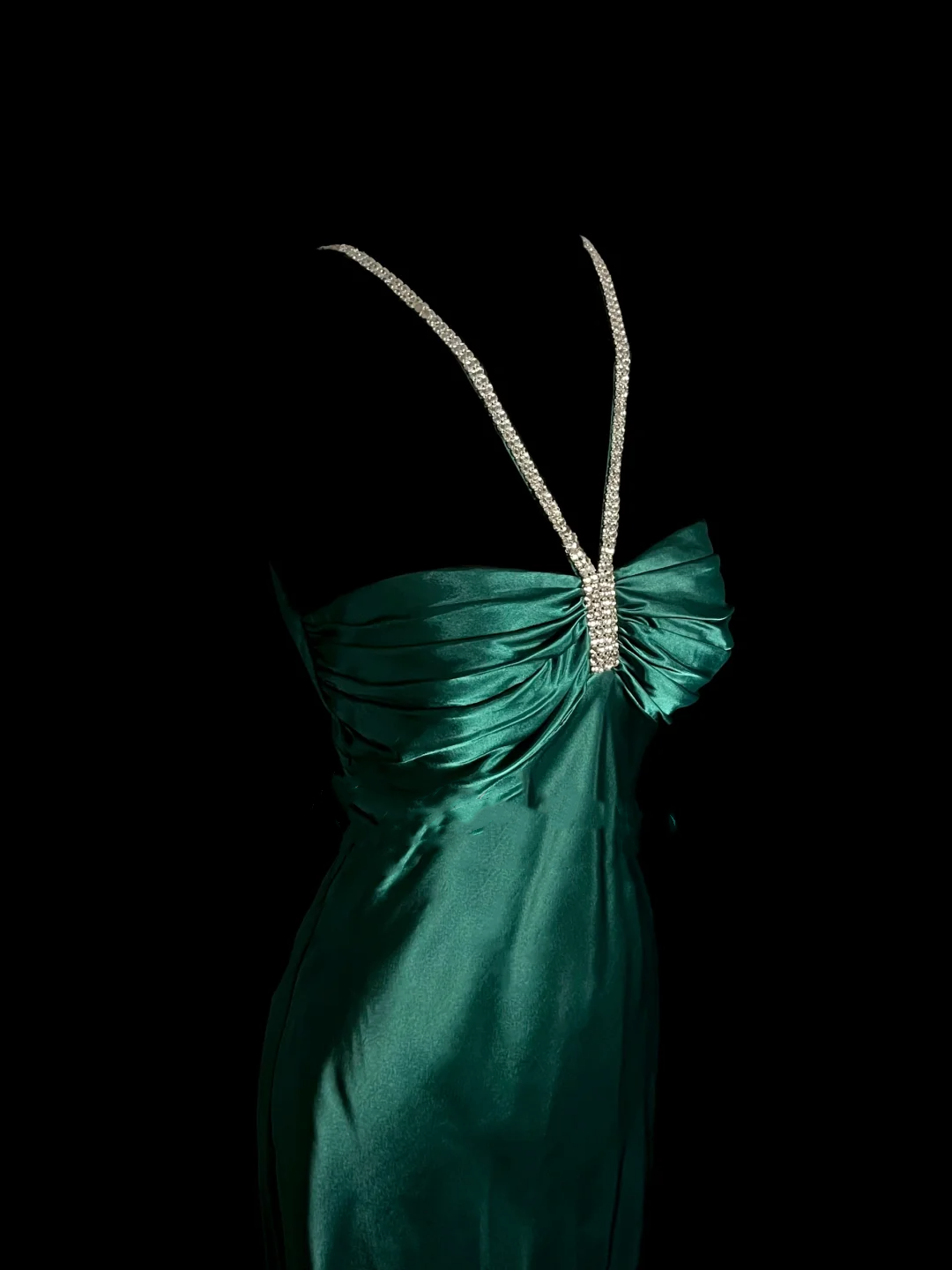 Vintage Mermaid Halter Green Satin Long Prom Dresses Ruffles Evening Gowns Evening Dress DP937