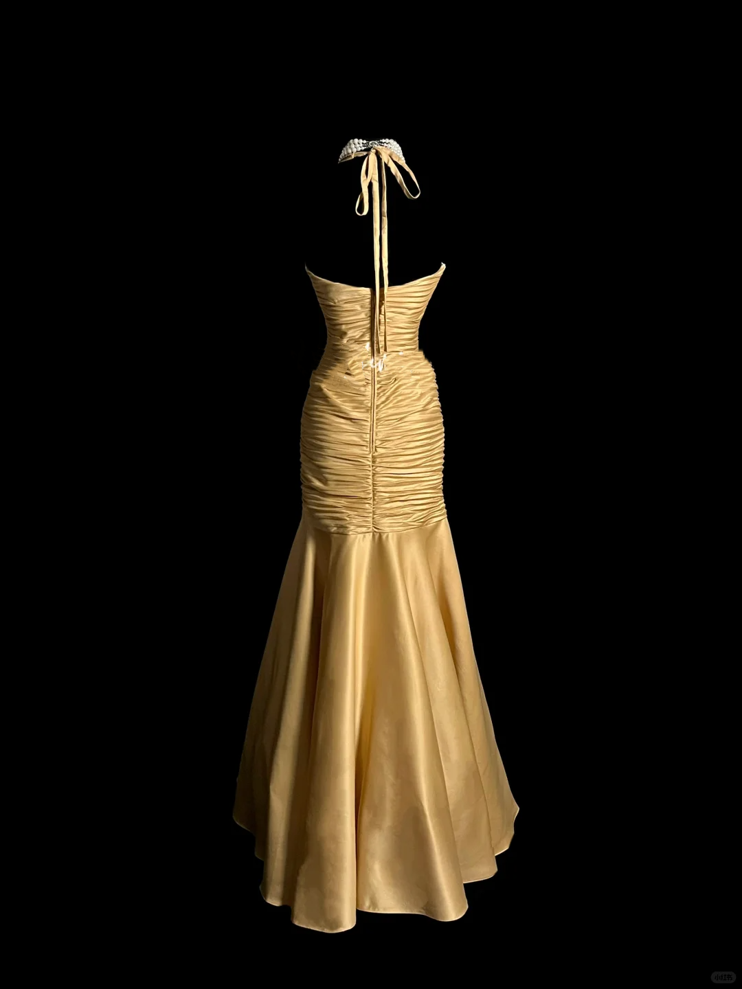 Vintage Mermaid Halter Sleeveless Satin Long Prom Dresses Ruffles Evening Gowns Evening Dress DP940