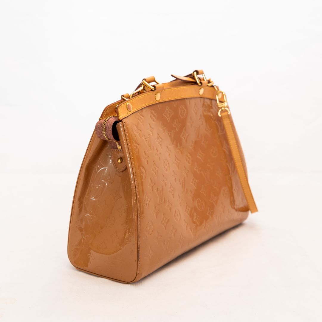 Louis Vuitton Beige Patent Leather GM Brea Bag