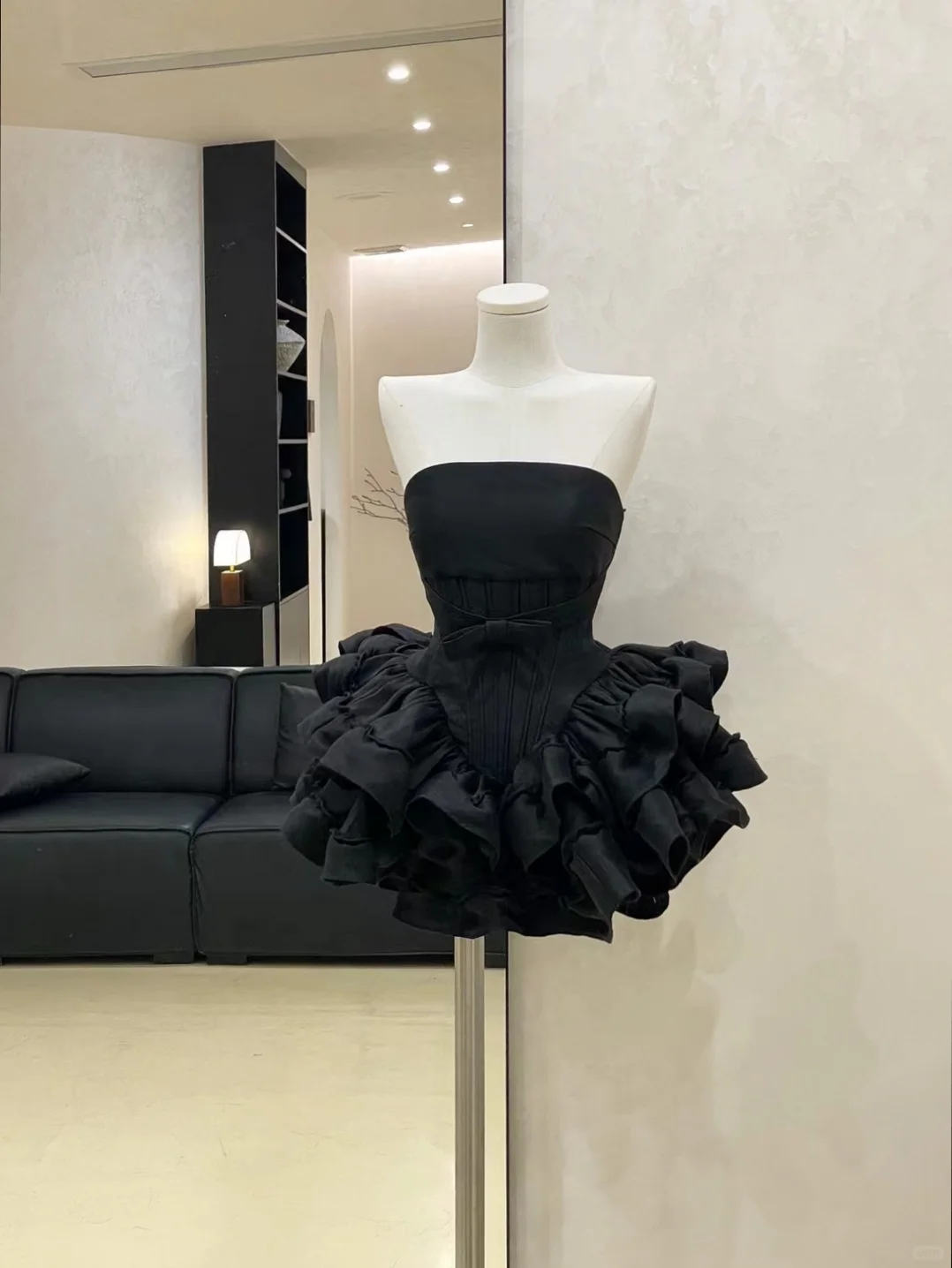 Classy Strapless Satin Ruffles Pleated Short Party Dress Black Homecoming Dress S418
