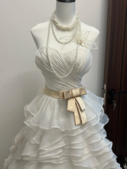 Vintage A Line Sweetheart Neck Layered White Chiffon Long Prom Dress Wedding Dress SH3031