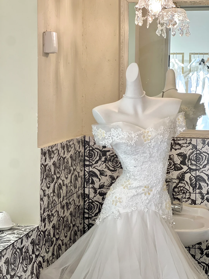 White Mermaid Off the Shoulder Appliques Layered Organza Wedding Dress Prom Dress SH3844