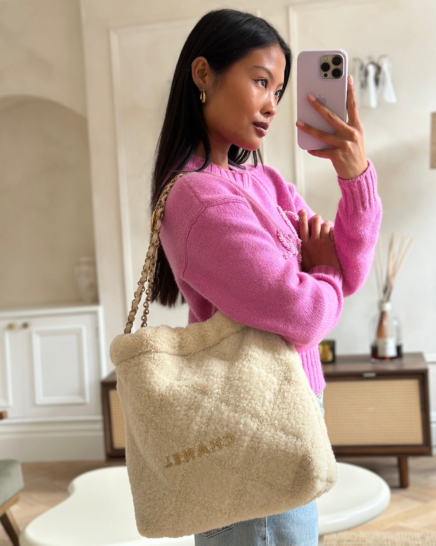 Chanel 24/K Beige Large 22 Shearling Bag with Champagne Gold Hardware