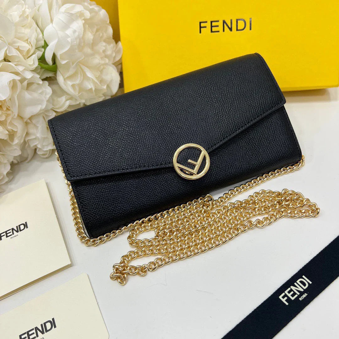 Fendi Chain Wallet Bag Black Trend 19x10.5x3.5cm