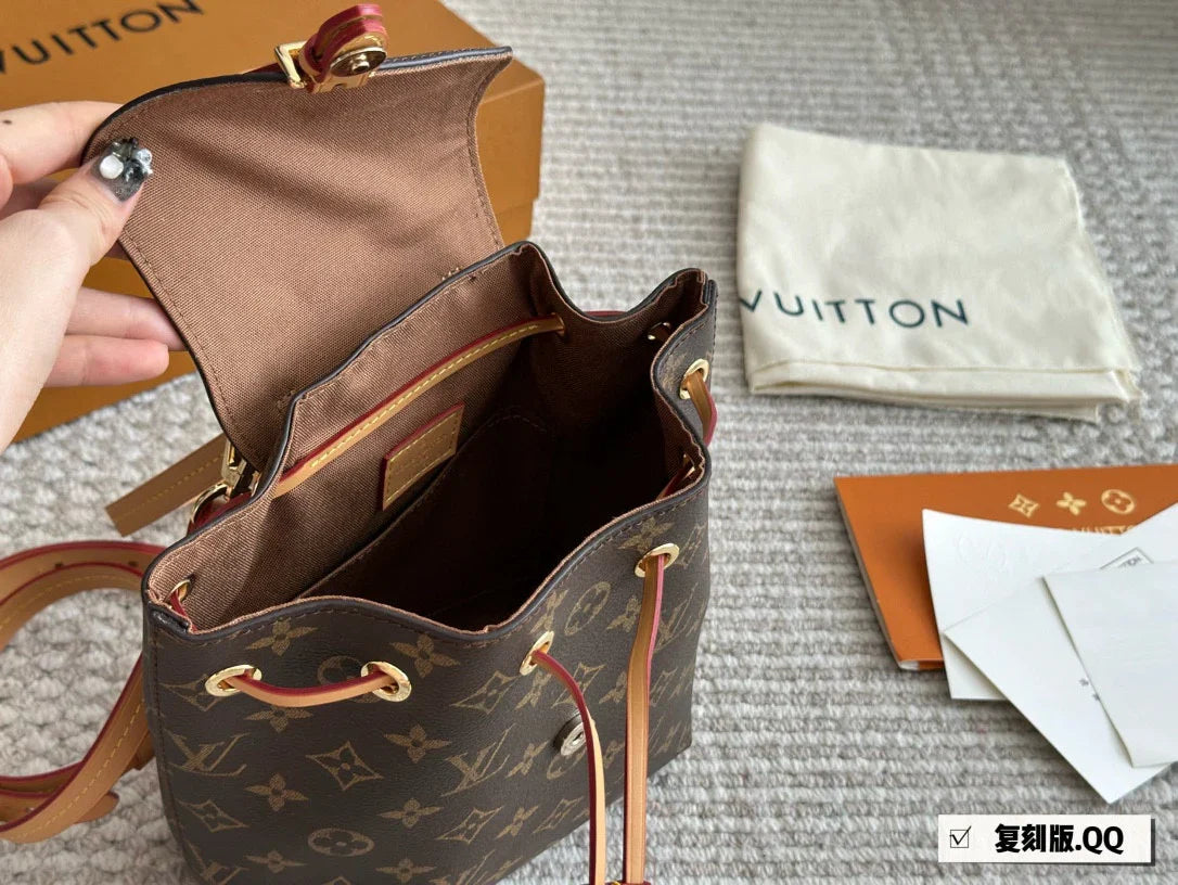 Louis Vuitton LV Montsouris BB Shoulder Bag Crossbody Bag