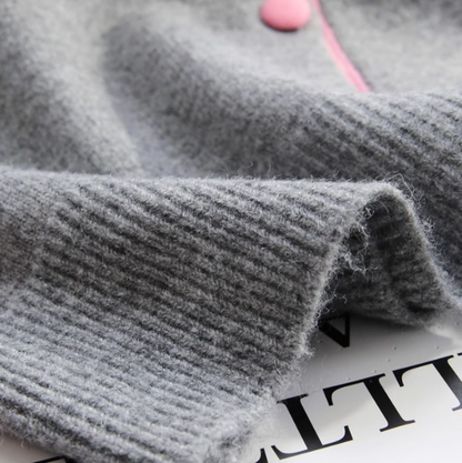 Contrast color crew neck knitted cardigan ED01019