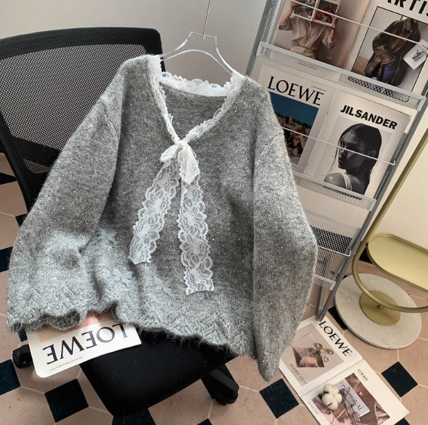 Gentle and sweet lace bow sequined V-neck sweater ED01026