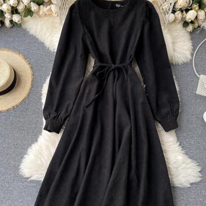 Retro Round Neck Long Sleeve Dress  ED0104