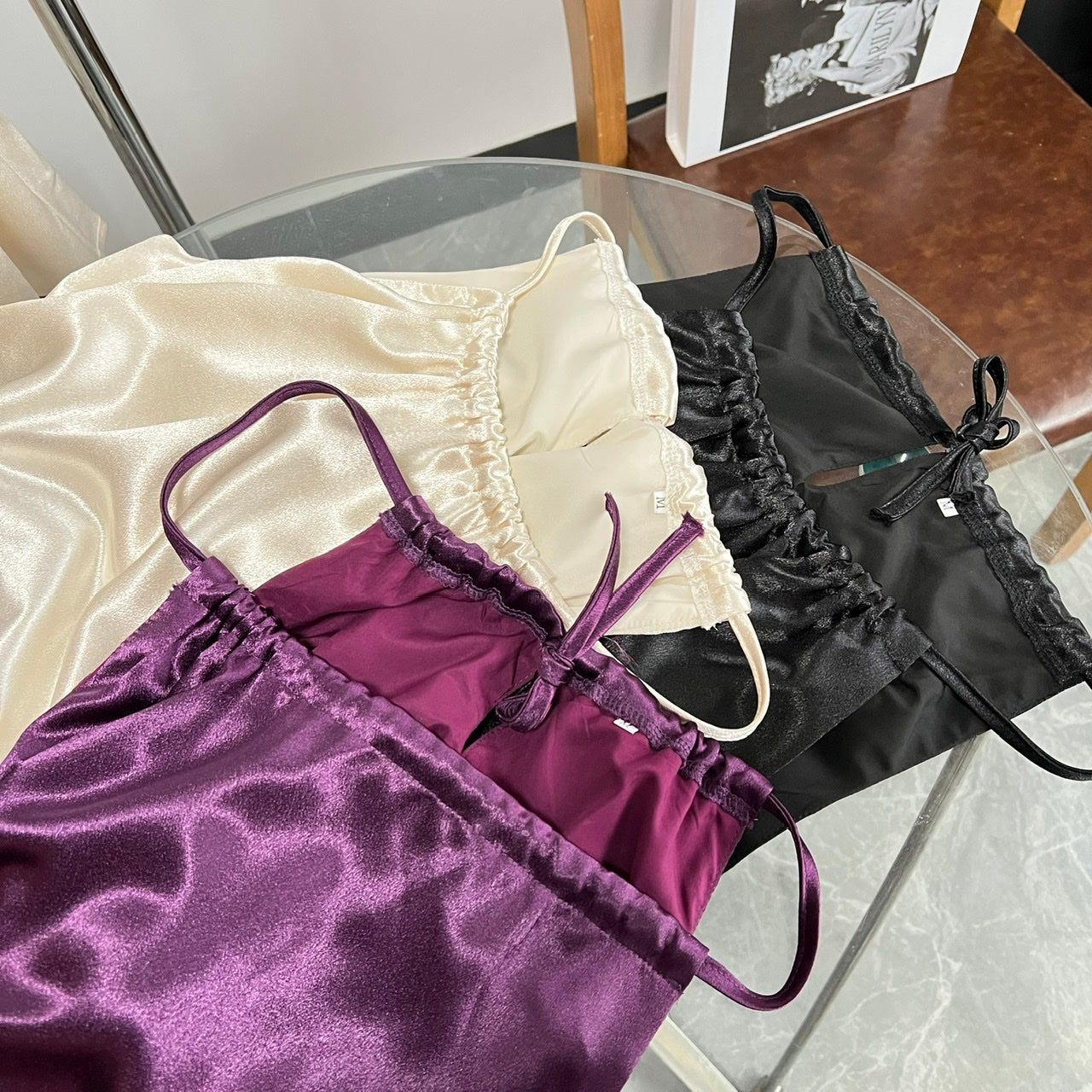 American style waist-baring halter neck pleated dress  ED01051