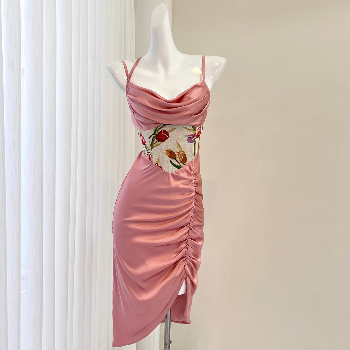 Red waist printed satin suspender dress ED01052