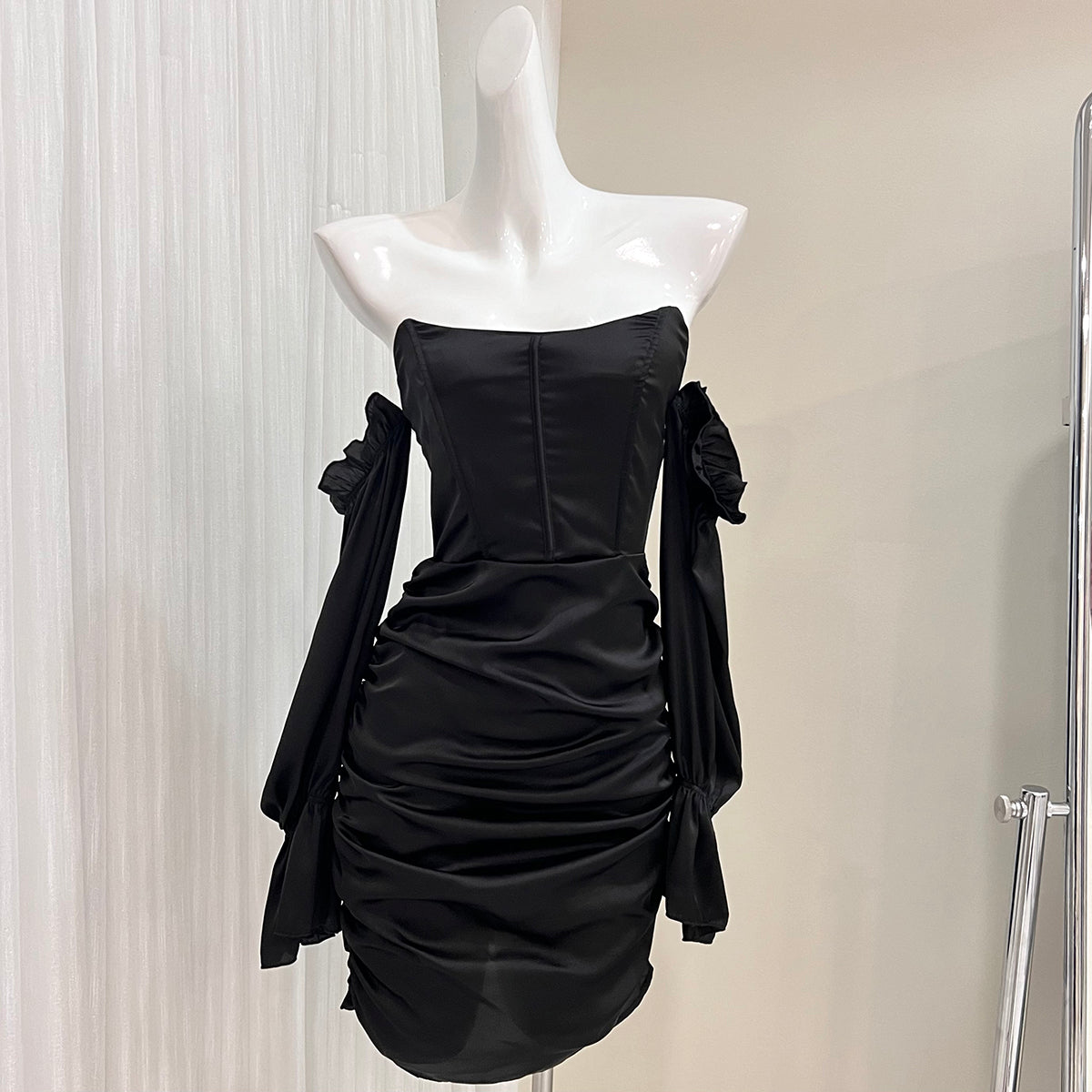 Black strapless long sleeve hip dress birthday party dress ED01076