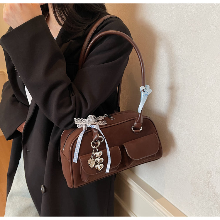 Popular all-match shoulder bag with pendant, large capacity commuter bag ED01092