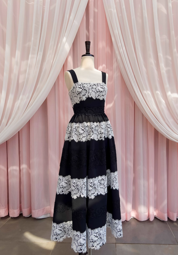 Black lace stitching suspender long dress ED01124