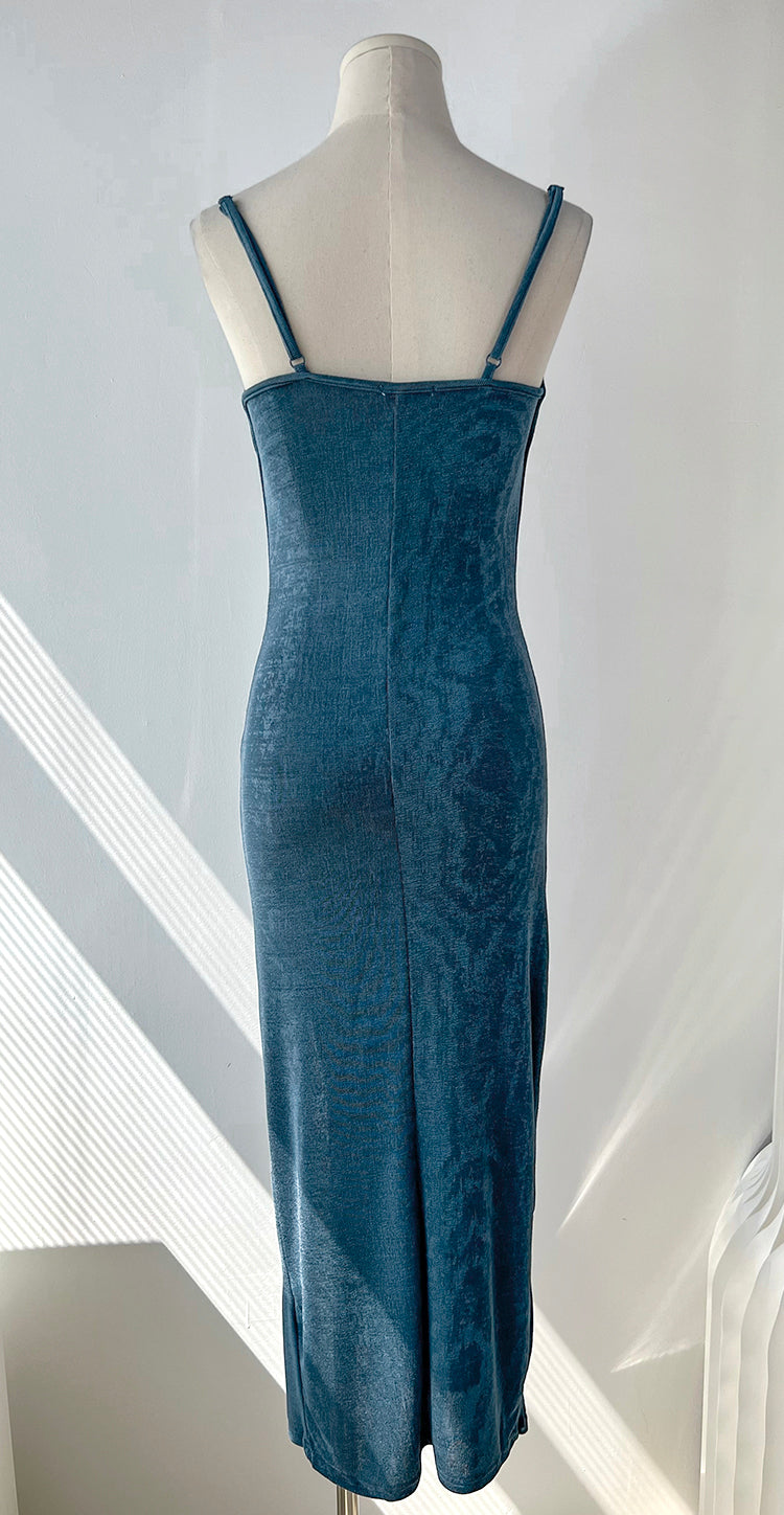 Elegant Swing Neck Suspender Dress Party Dress ED01163