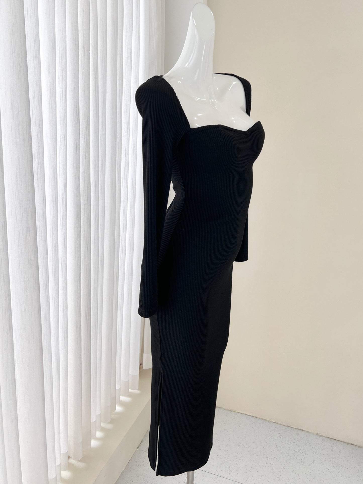 Elegant black long sleeve dress, birthday dress ED01184