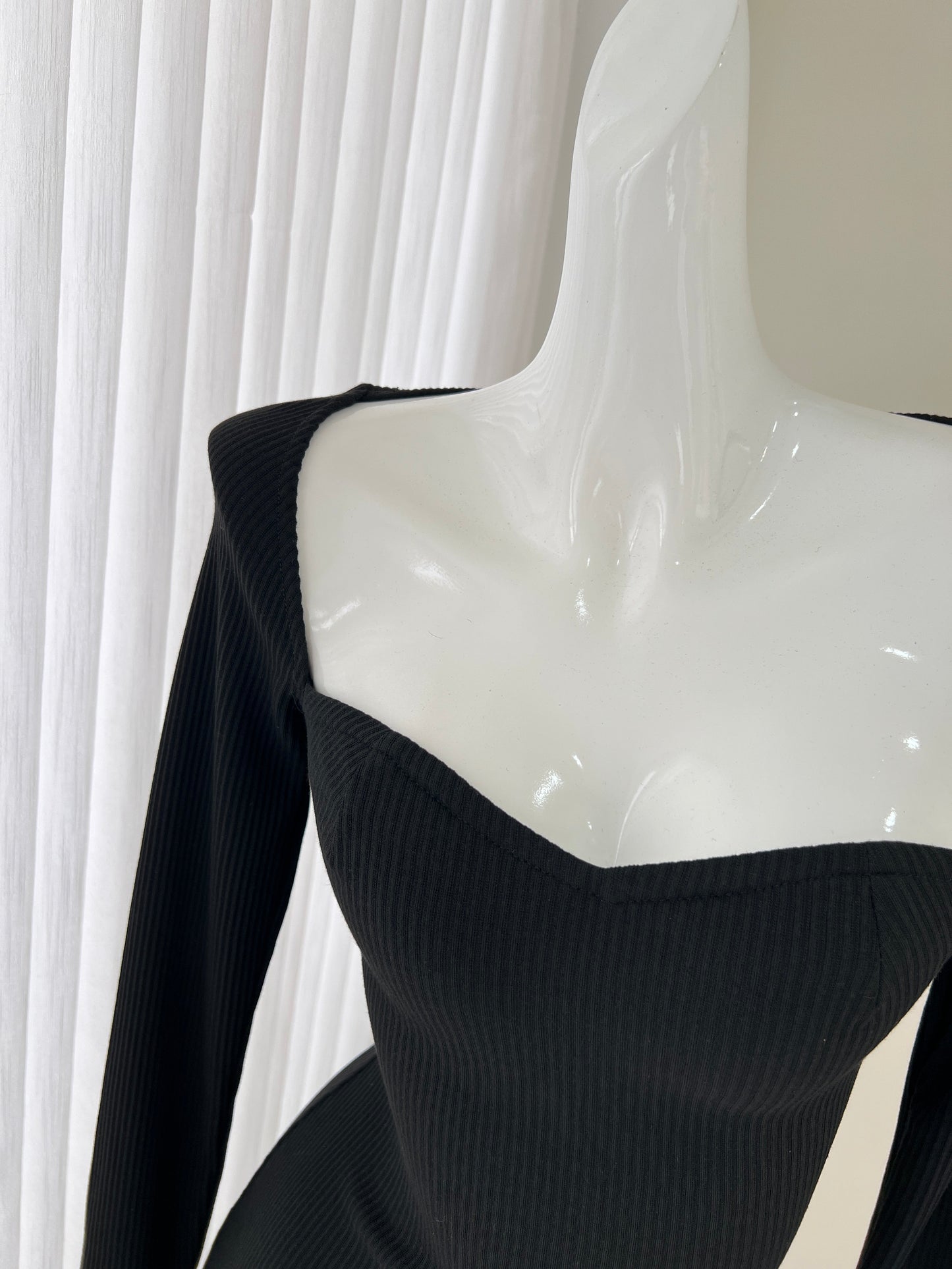 Elegant black long sleeve dress, birthday dress ED01184