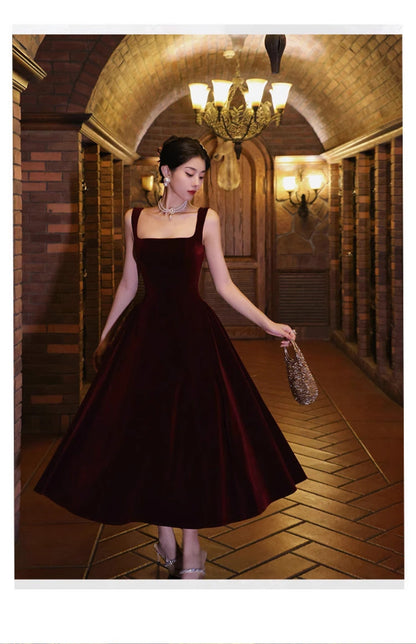 French Retro Burgundy A-Line Square Neck Velvet Dress for Birthday&Graduation ED01193
