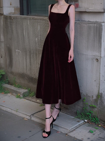 French Retro Burgundy A-Line Square Neck Velvet Dress for Birthday&Graduation ED01193