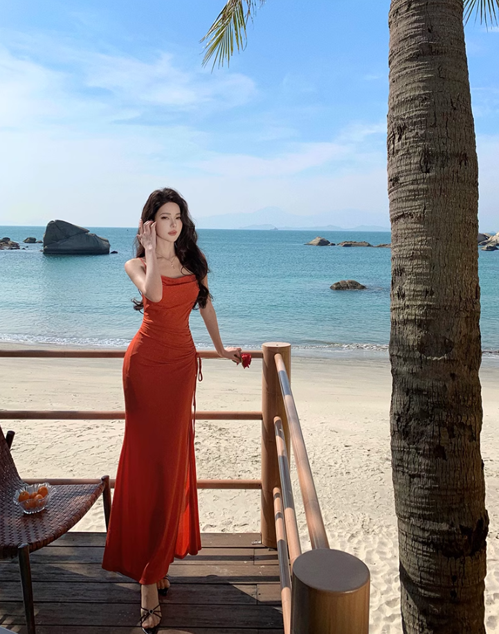 Red Swing Neck Shiny Silk Suspender Fishtail Skirt ED01196