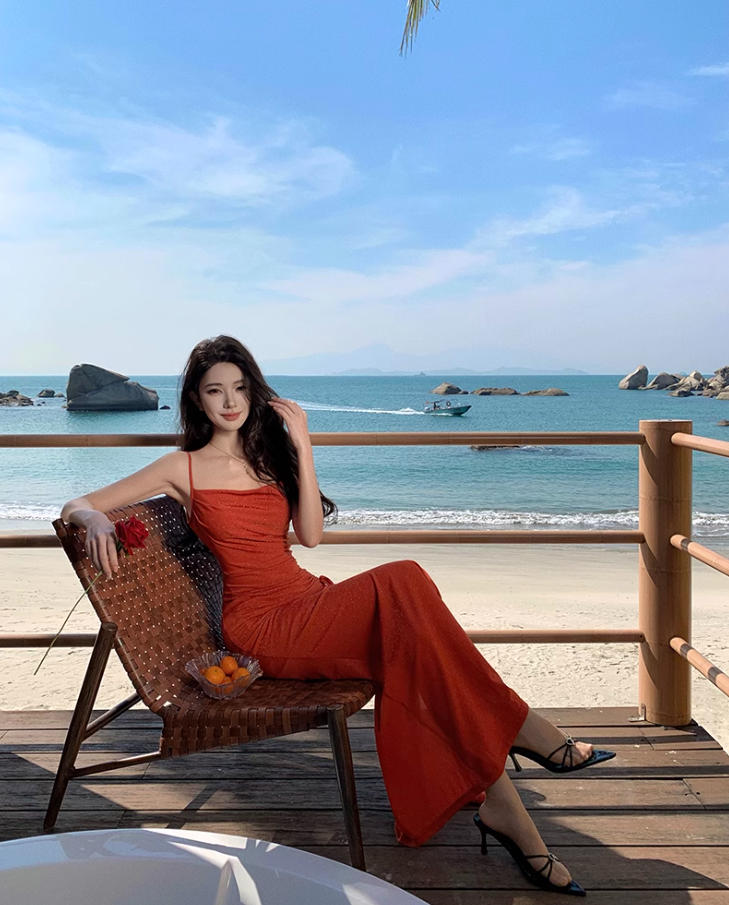 Red Swing Neck Shiny Silk Suspender Fishtail Skirt ED01196