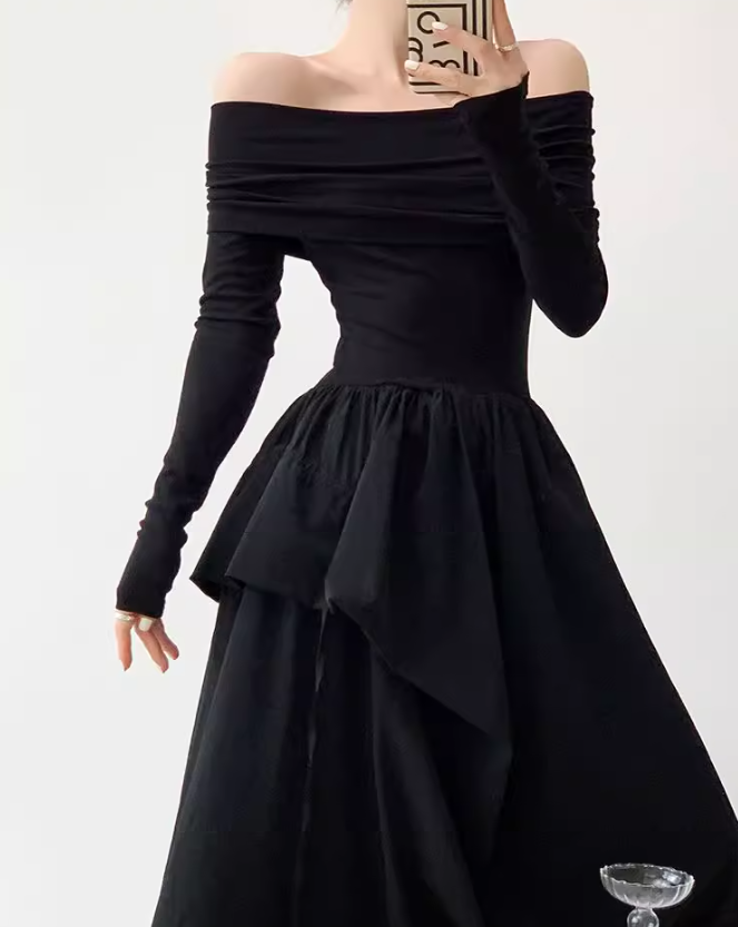 High-end niche design one-shoulder French Hepburn style waisted black and white slim long dress dress for women ED0119